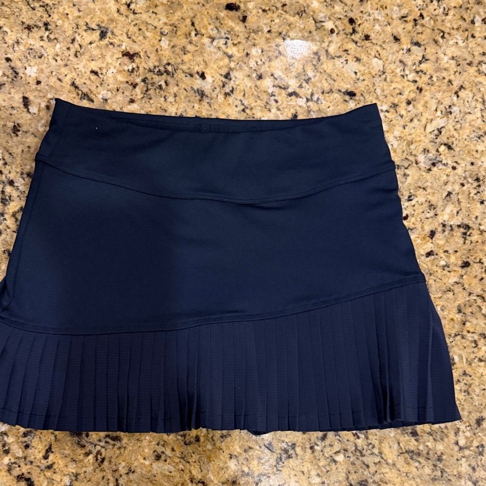 InPhorm Pickleball/Tennis Skirt. Navy blue. Size XS